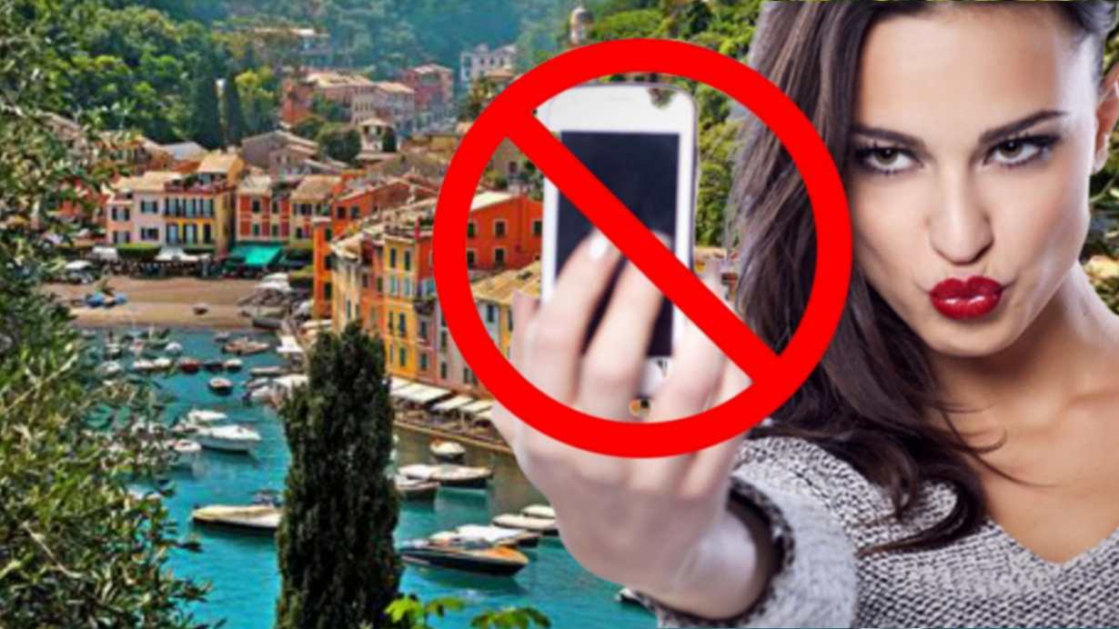 Selfie Banned in portofino