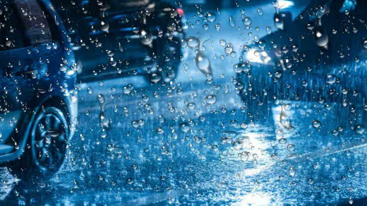 Driving tips in rain