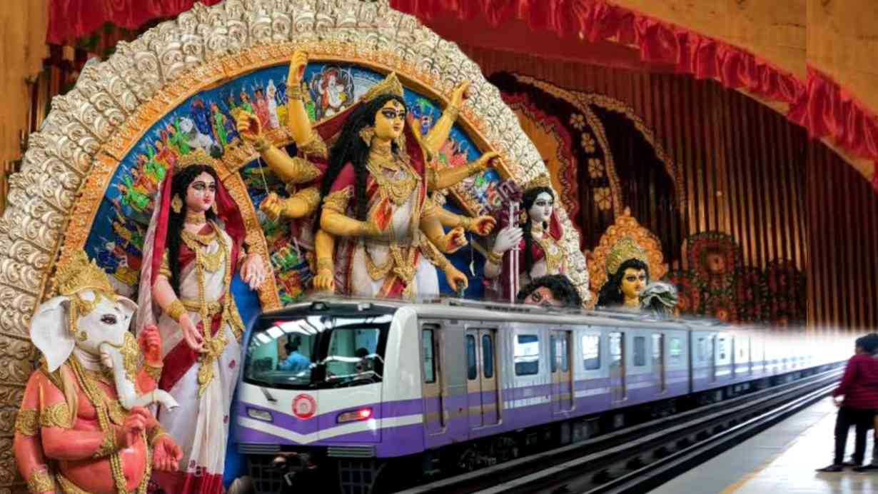 Metro timetable on Puja