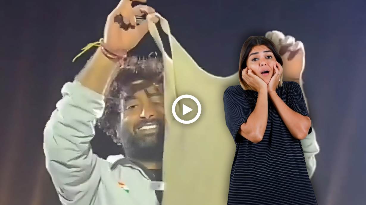 Arijit Singh Autograph Viral Video