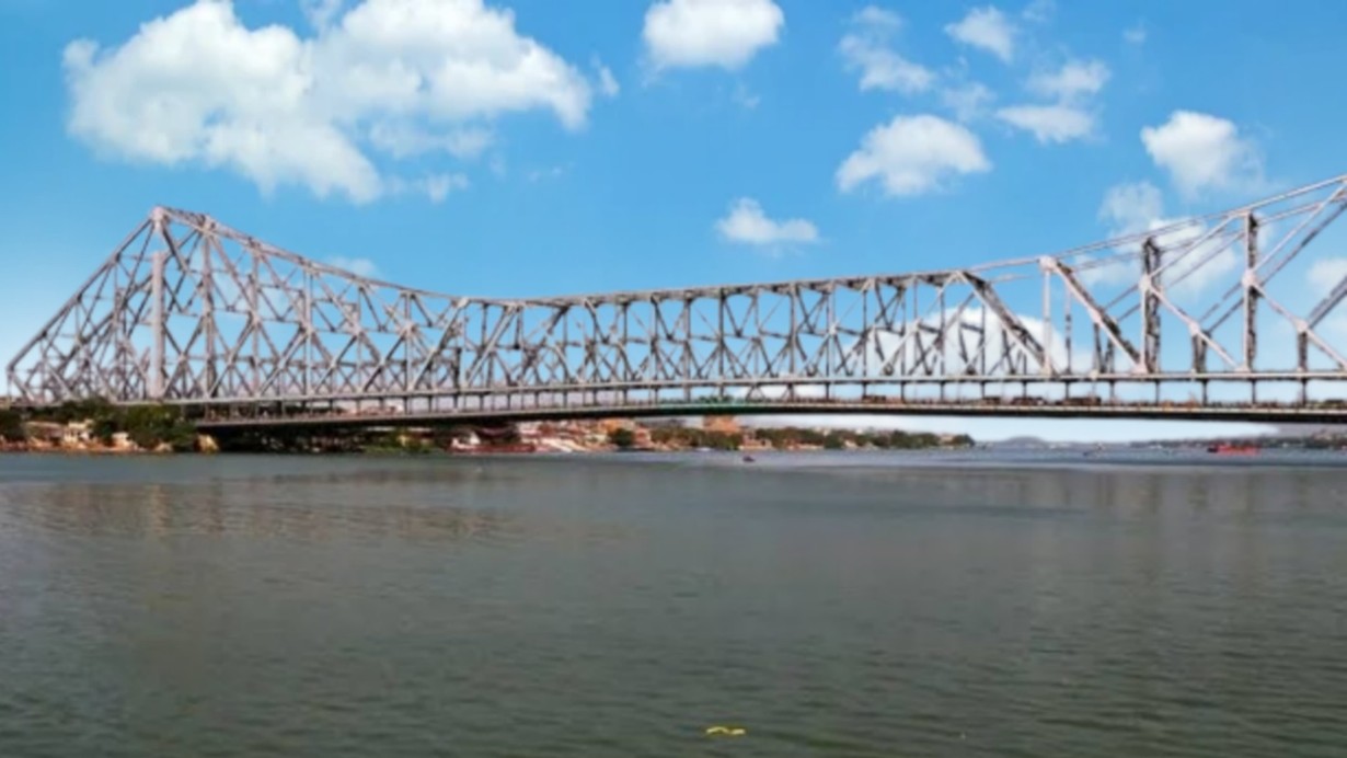 Howrah Bridge in Bangali