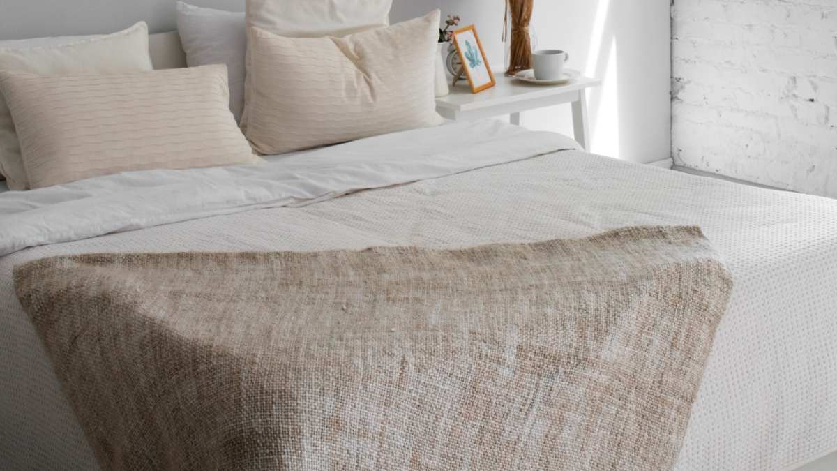 বেড স্কার্ফ