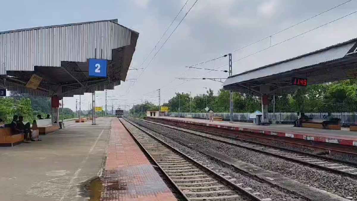 রেল লাইন