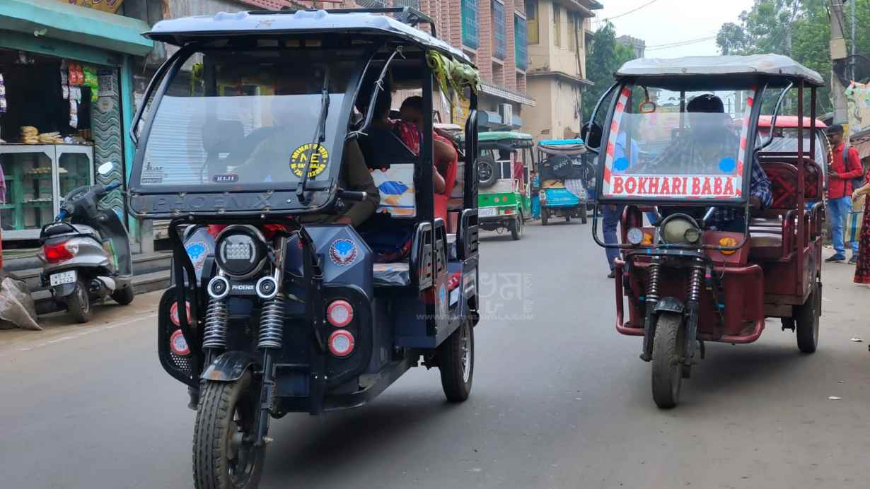 দুবরাজপুর টোটো