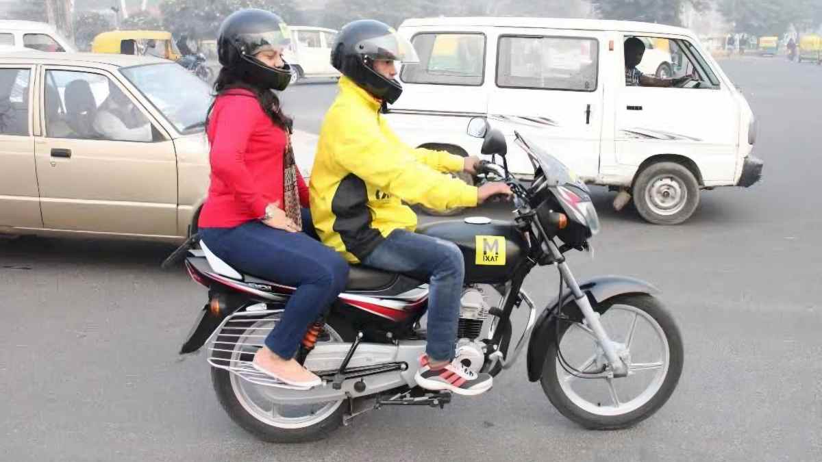 বাইক ট্যাক্সি