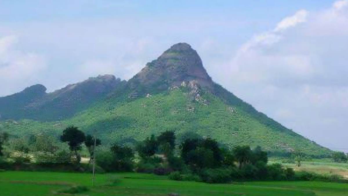 বীরভূমের তিন পাহাড়