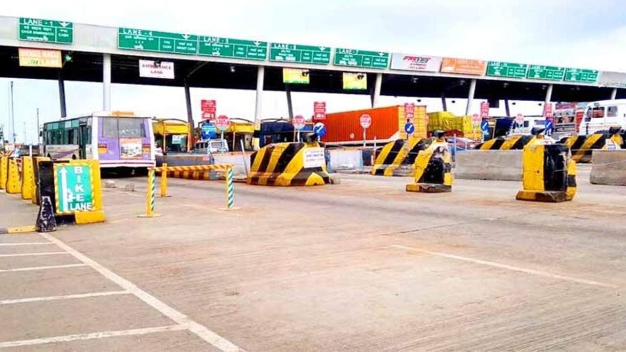 national-highway-toll-tax-hike-private-bus-protest