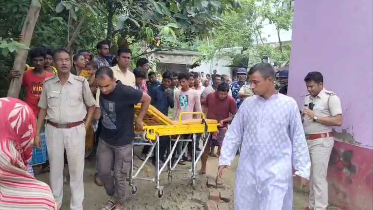 লাভপুরে বোমাবাজির কারণ