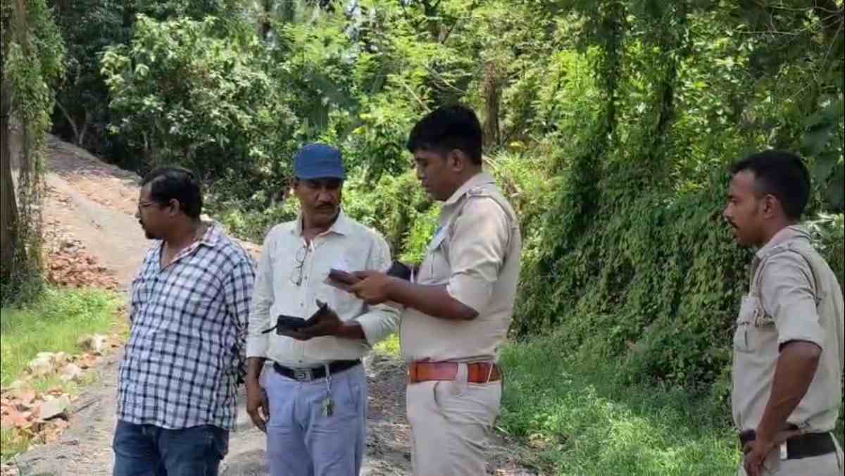 জমির তদারকি করতে প্রশাসন