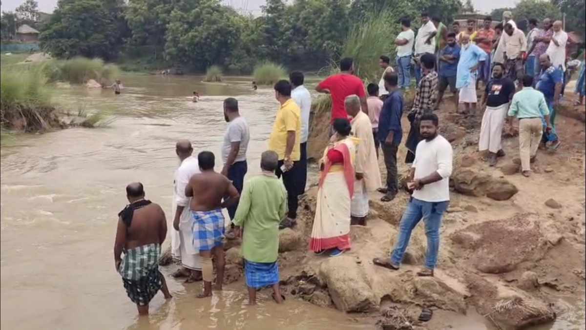 ভেঙে গেল কজওয়ে