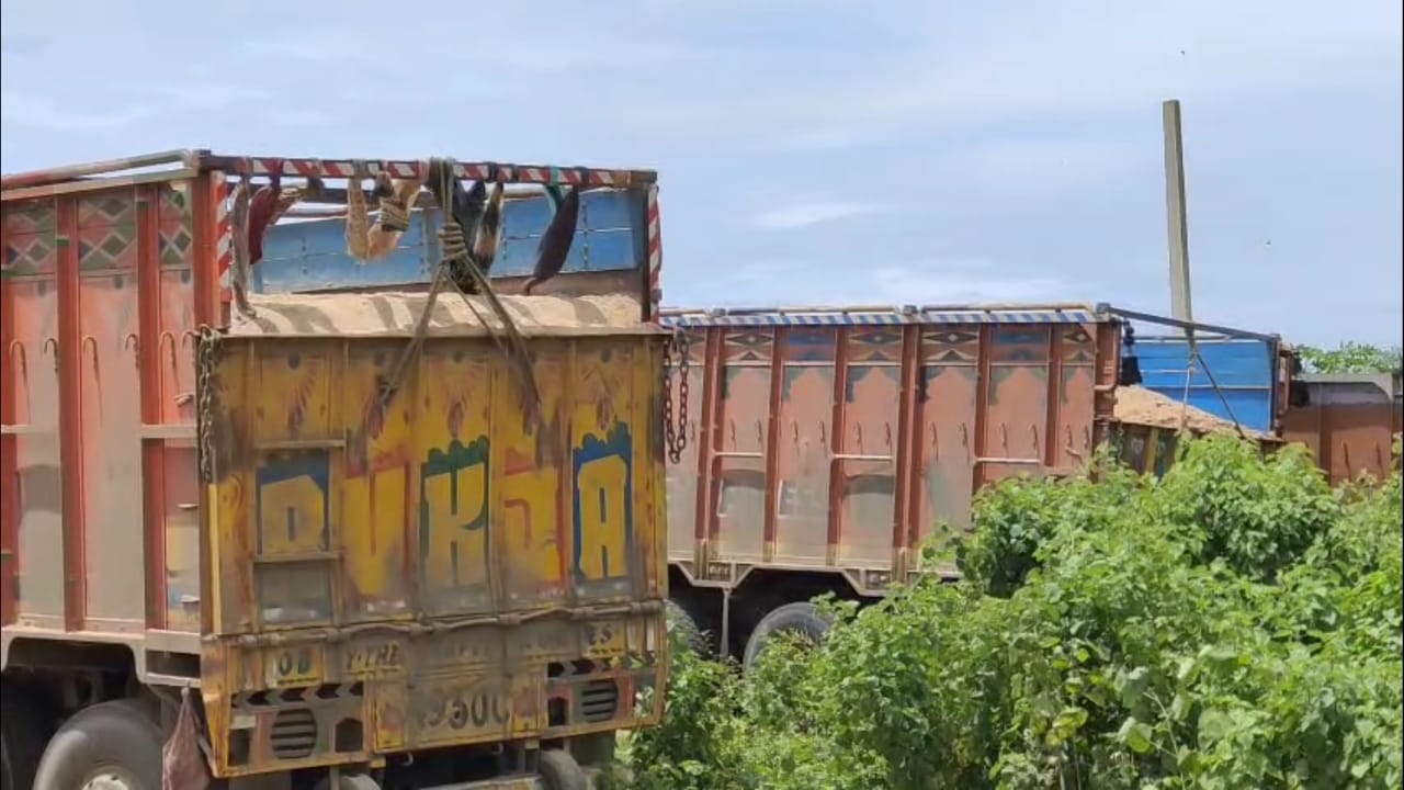 Illegal Sand Smuggling