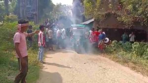 শ্মশান যাত্রায় ব্যান্ড পার্টি