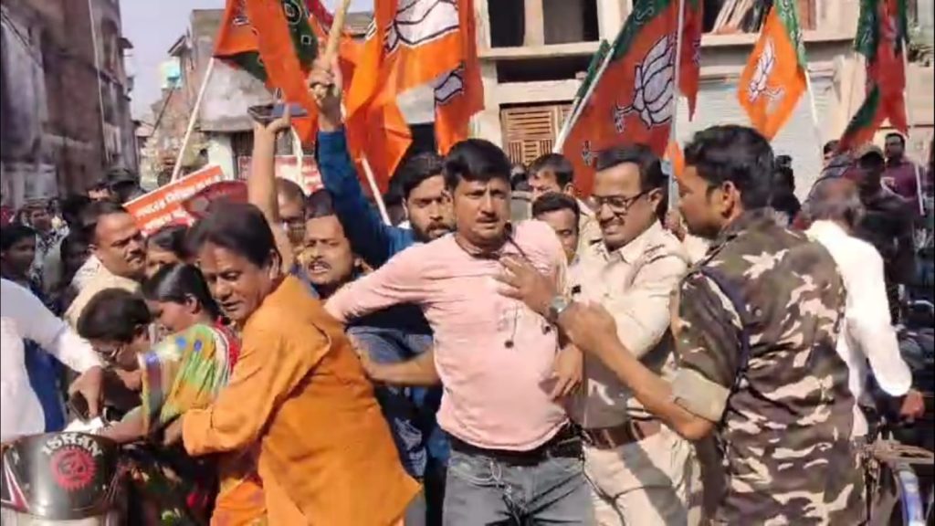 বিজেপির ডেপুটেশন