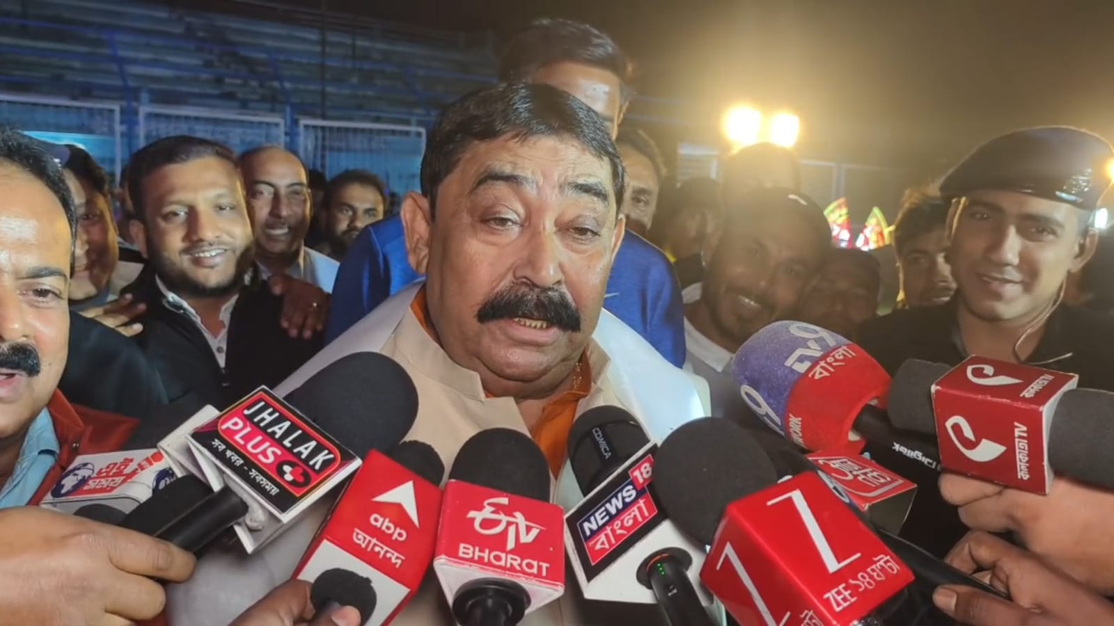 অনুব্রত মণ্ডল