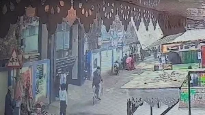 Iron Gate fell apart on School Students Schocking CCTV Footage fron Suri