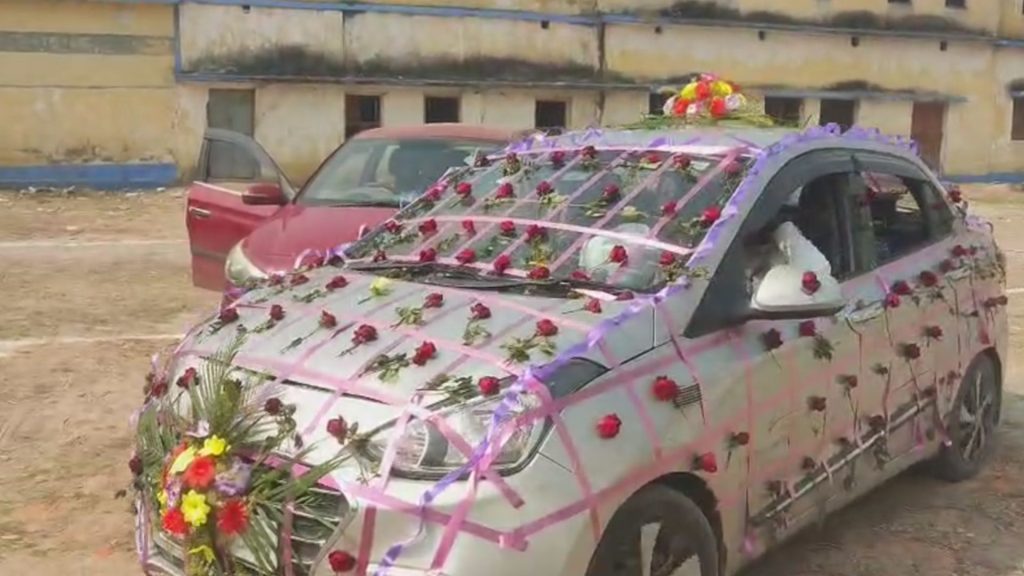 বিয়ে করতে যাওয়ার আগে বর পৌঁছল এসআইআর হেয়ারিংয়ে